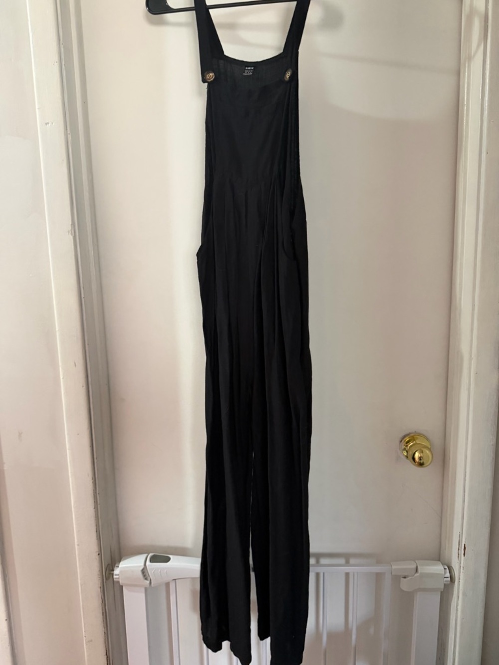 SHEIN Black Wide-Leg Overall Jumpsuit with Button Details